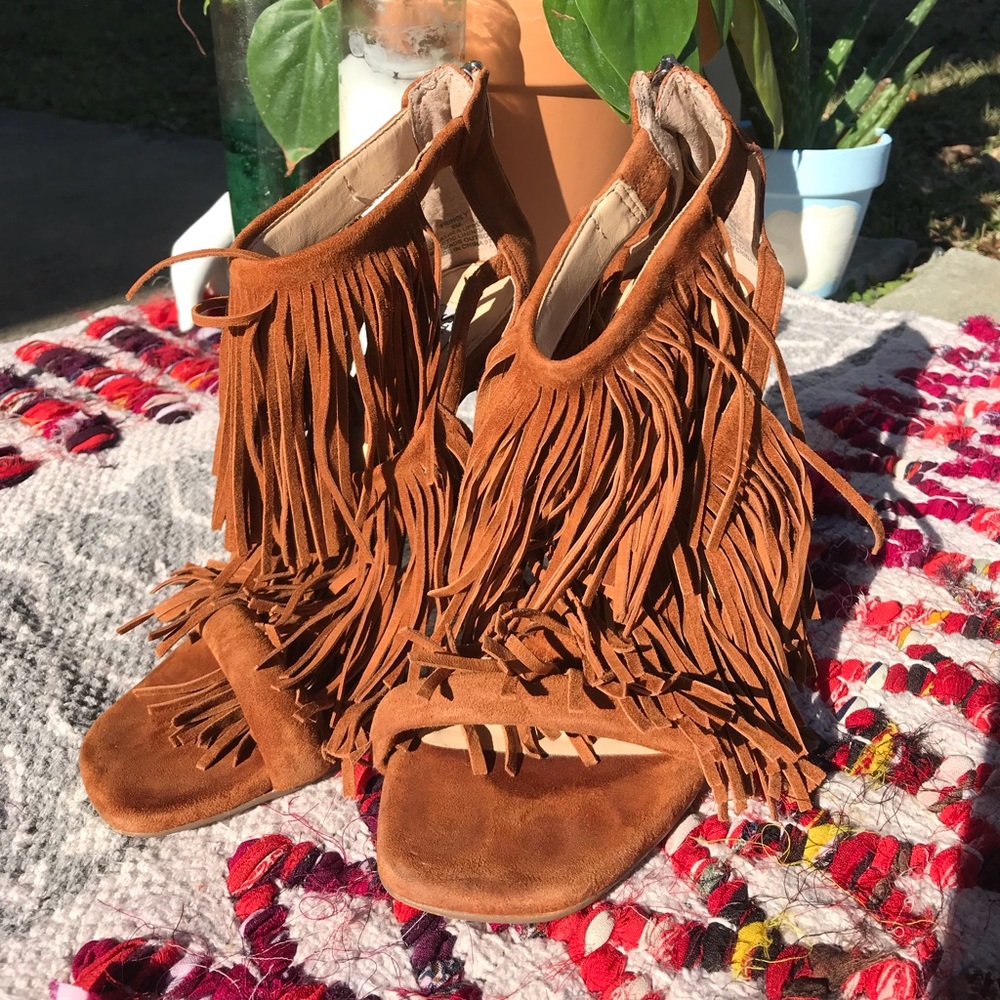 Steve Madden fringe heel